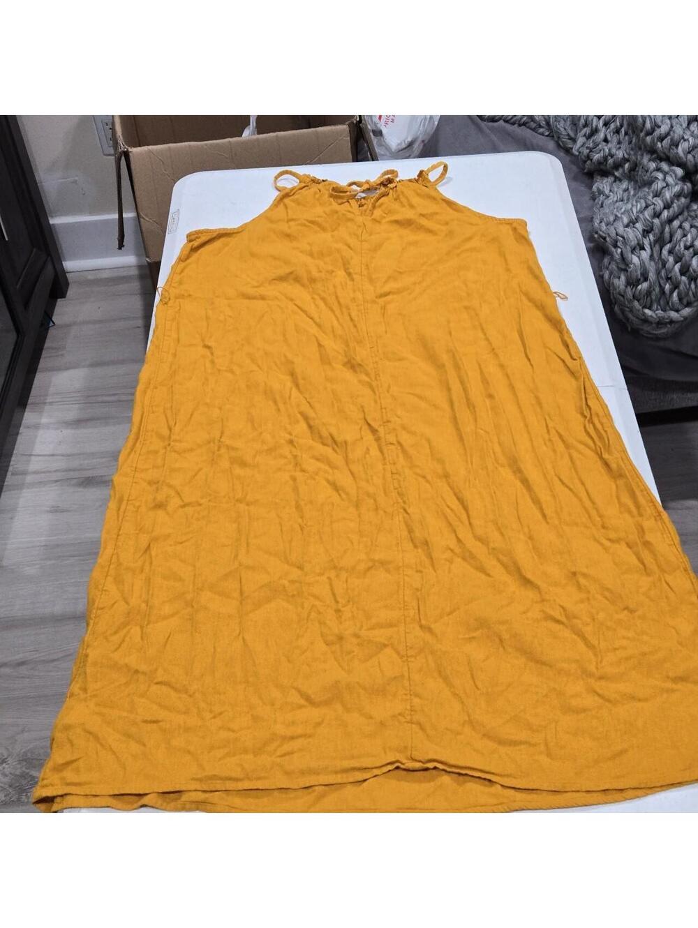 -Yellow Gap halter dress